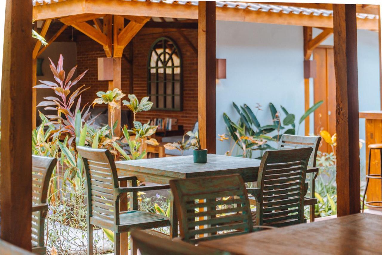 Belukar Villas Gili Trawangan Exterior foto